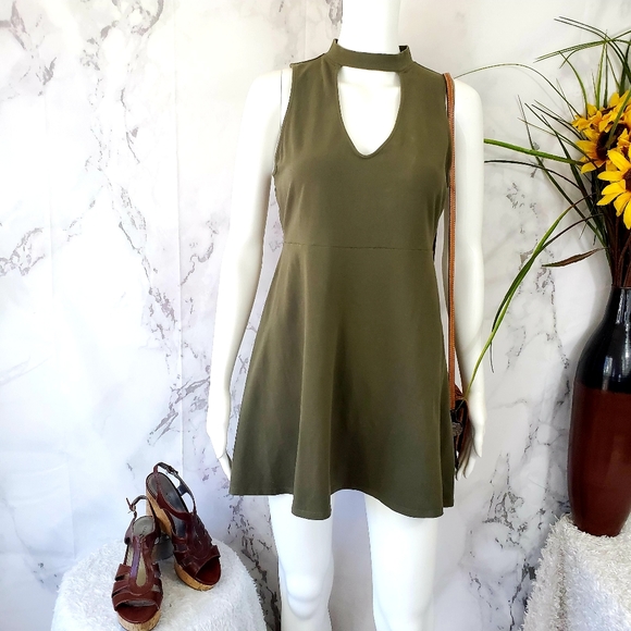 Express Dresses & Skirts - Express cut out v neck olive color skater dress
